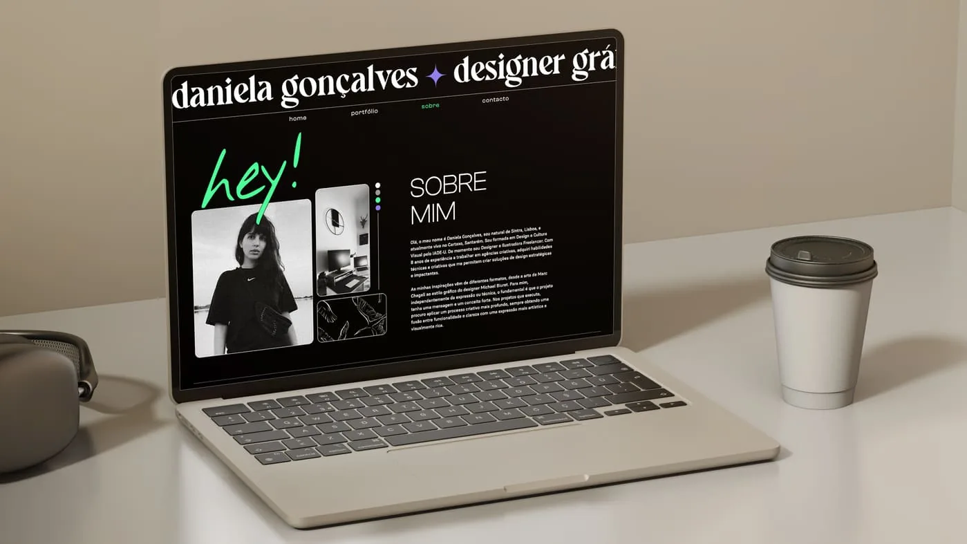 Website de Daniela Gonçalves, apresentado num portátil