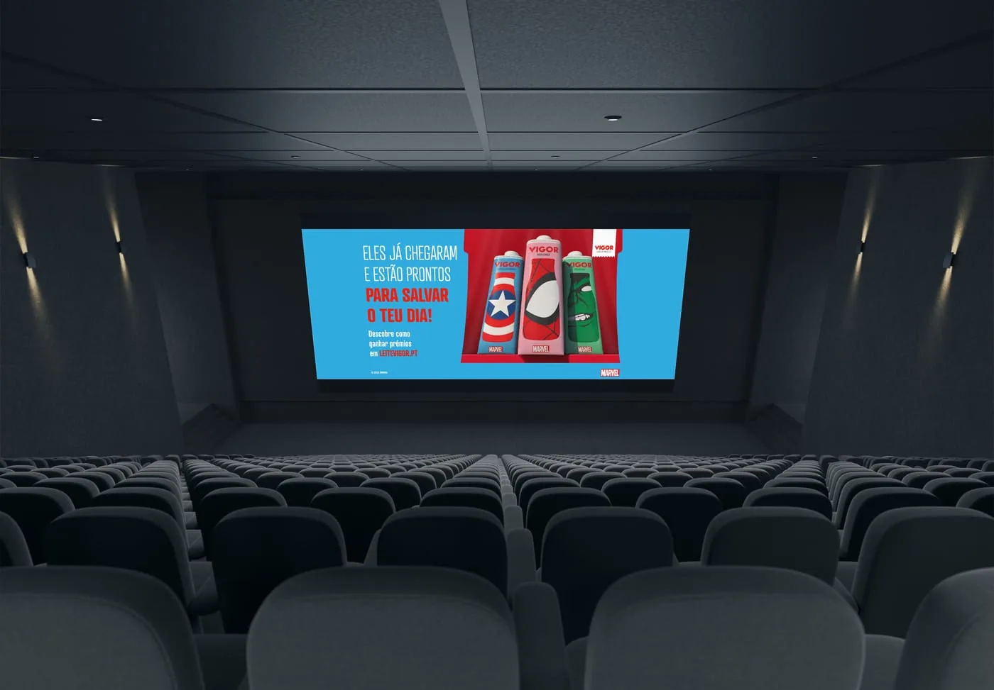 Anúncio da Vigor com a Marvel exibido num ecrã de cinema